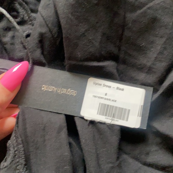 Upton Dress - Picture 6 of 7